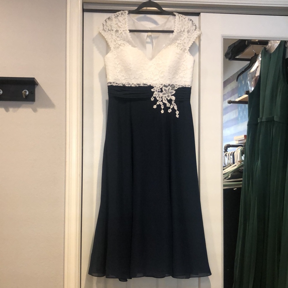 Lace Bodice Two-Tone Navy and White A-Line Dress